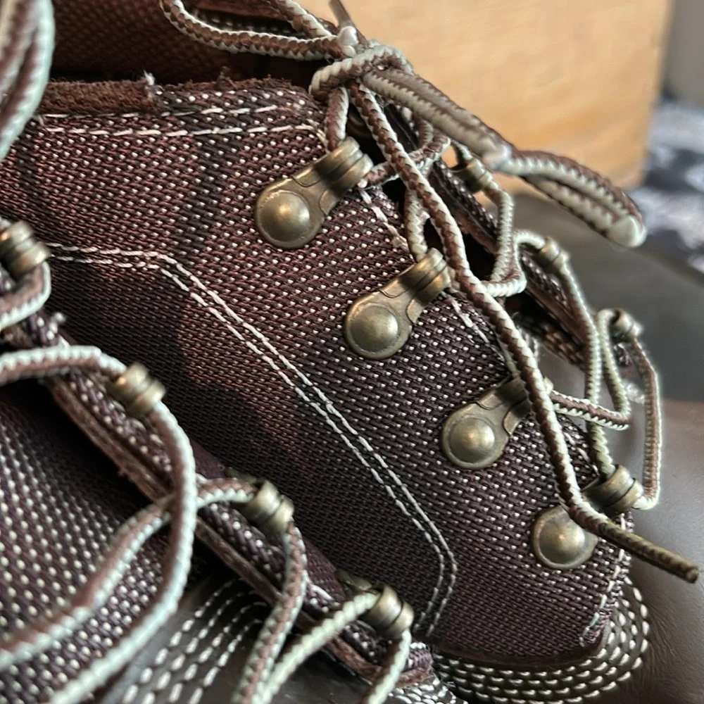Mens 10.5 Timberland Campsite Boots